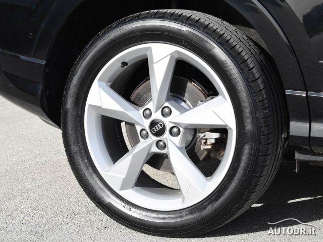 AUDI Q3 SPB 45 TFSIe S-Tronic S-Line LED, Navi, Cerchi 19"