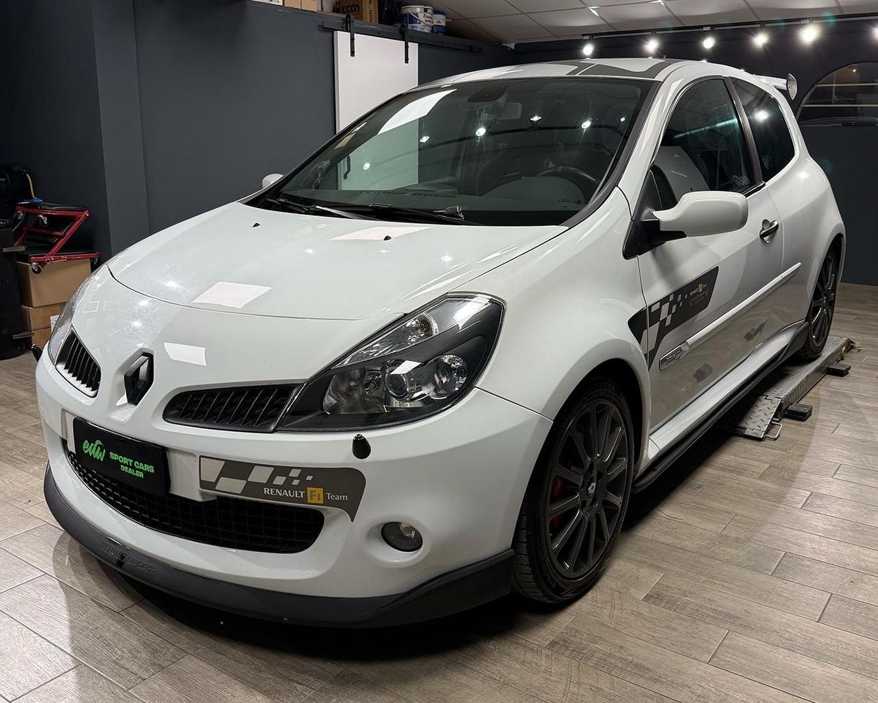 Renault Clio 2.0 16V 200CV 3 porte RS F1 Team