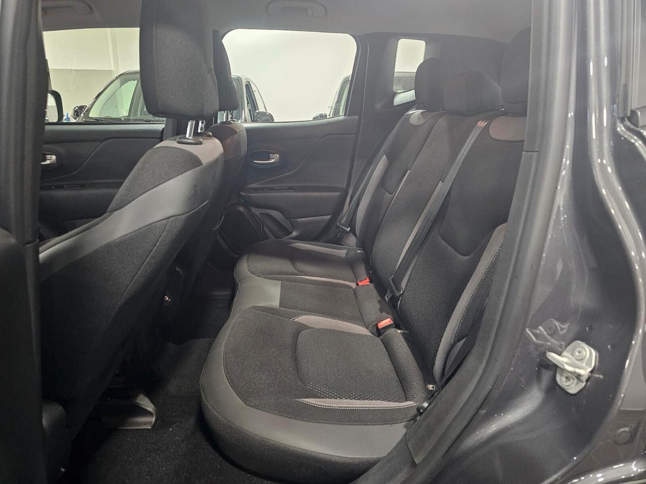 NUOVA JEEP RENEGADE LIMITED BLACK LINE 1.6 MJT 130CV MY24. ITALIANA PRONTA CONSEGNA.