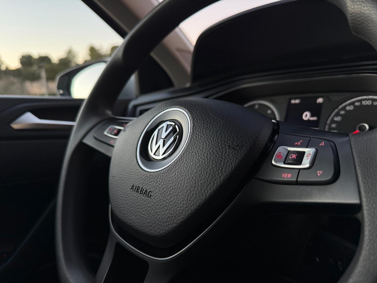 Volkswagen Polo/1.6 TDI 80CV/NEOPATENTATI/LED/5 POSTI