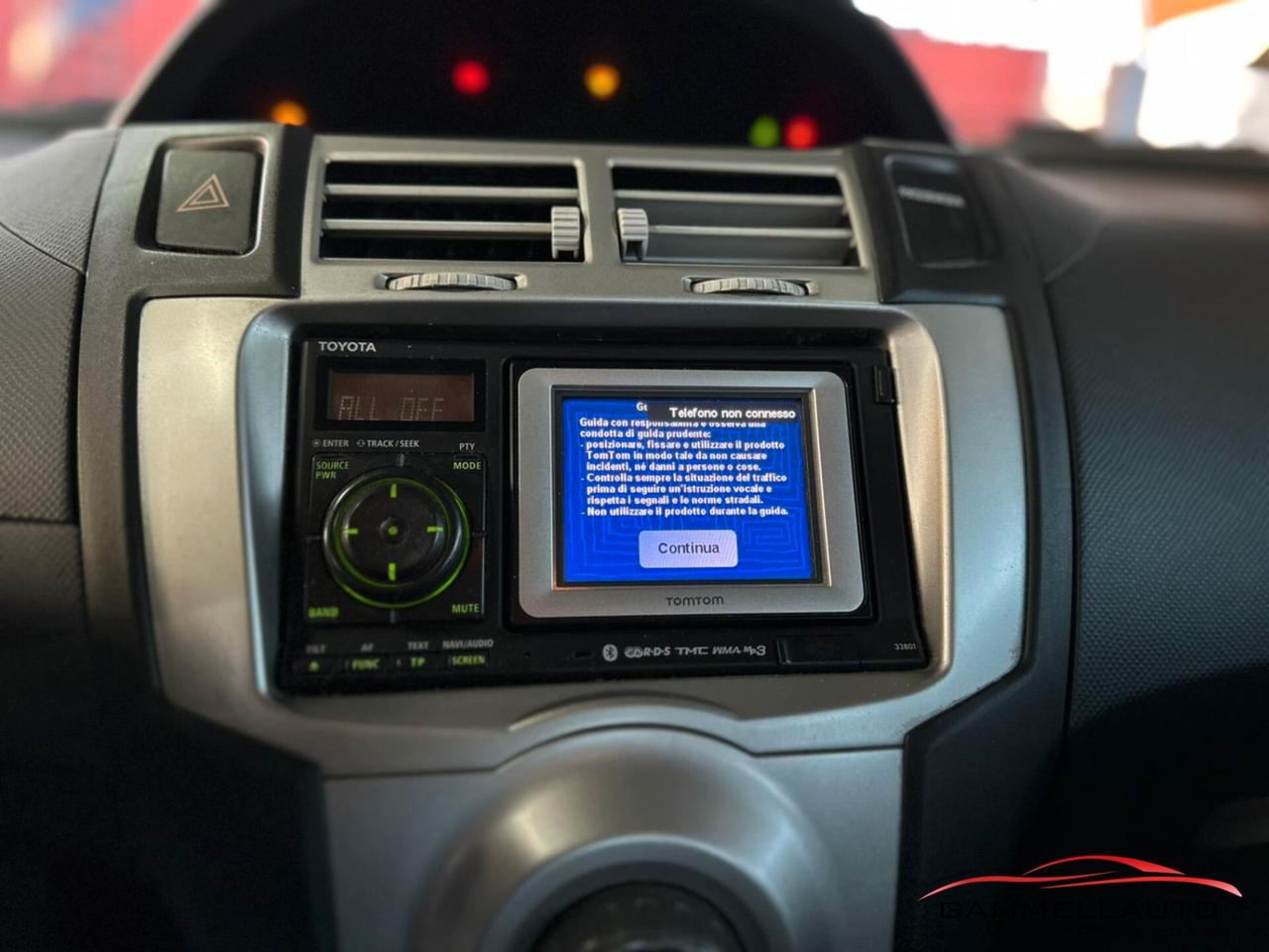 Toyota Yaris 1.4D Navy 90cv