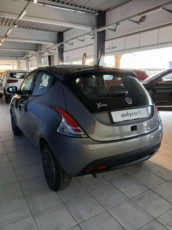 Lancia Ypsilon 1.2 69 CV 5 porte GPL Gold