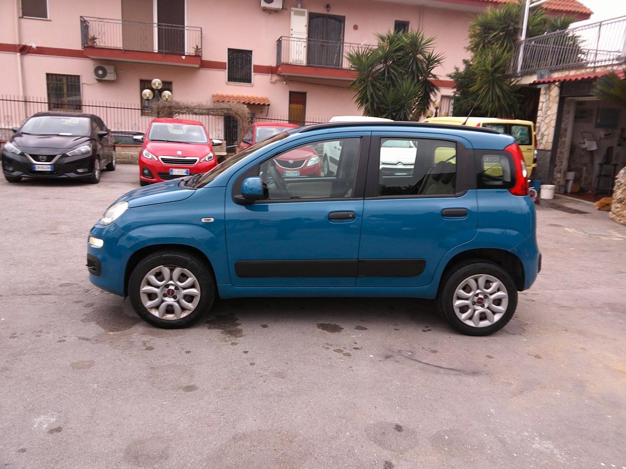 Fiat Panda 0.9 TwinAir Turbo Natural Power Lounge 12