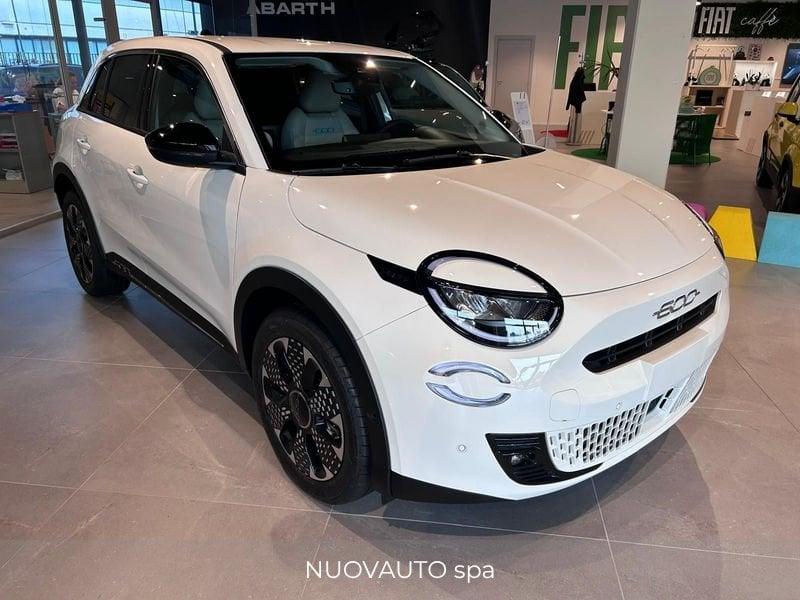 FIAT 600 1.2 Hybrid 100cv La Prima