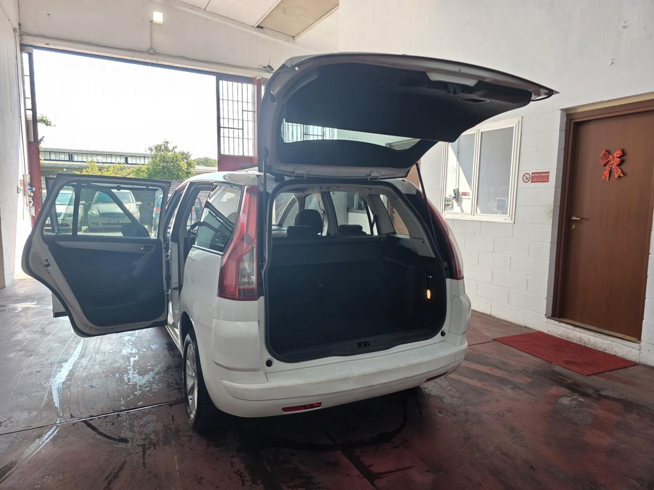 Citroen C4 GRAND PICASSOI 1.6 HDI 110 FAP CMP6 SEDUCTION