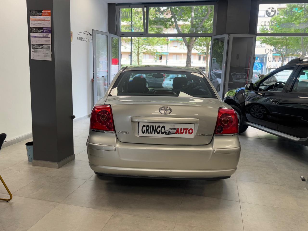 Toyota Avensis 1.8 16V