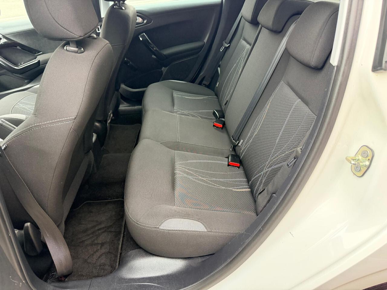 Peugeot 208 PureTech 68 5 porte Active