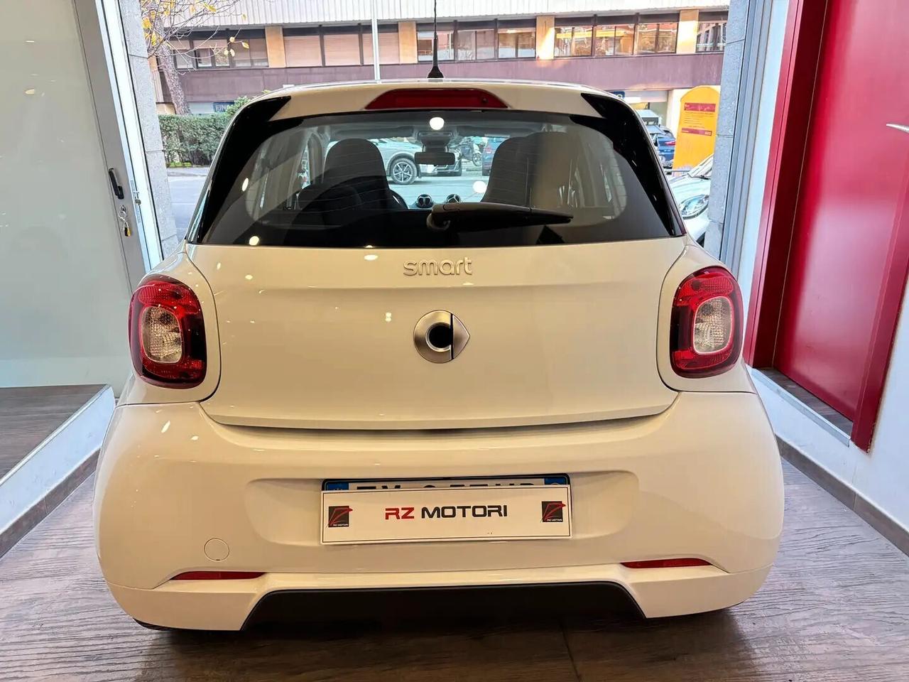 Smart ForFour 90 0.9 Turbo twinamic Superpassion-ITALIANA-SPORT-CONFORT