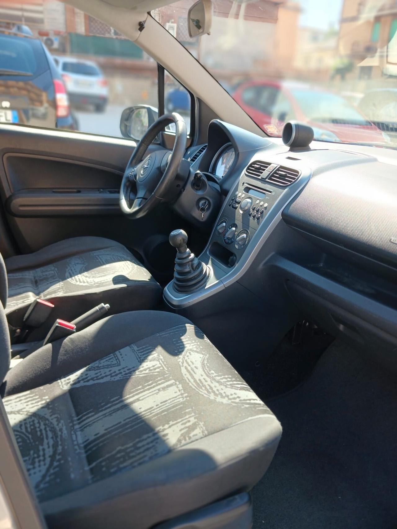 Opel Agila 2012 1.0 68CV Enjoy neopatentati