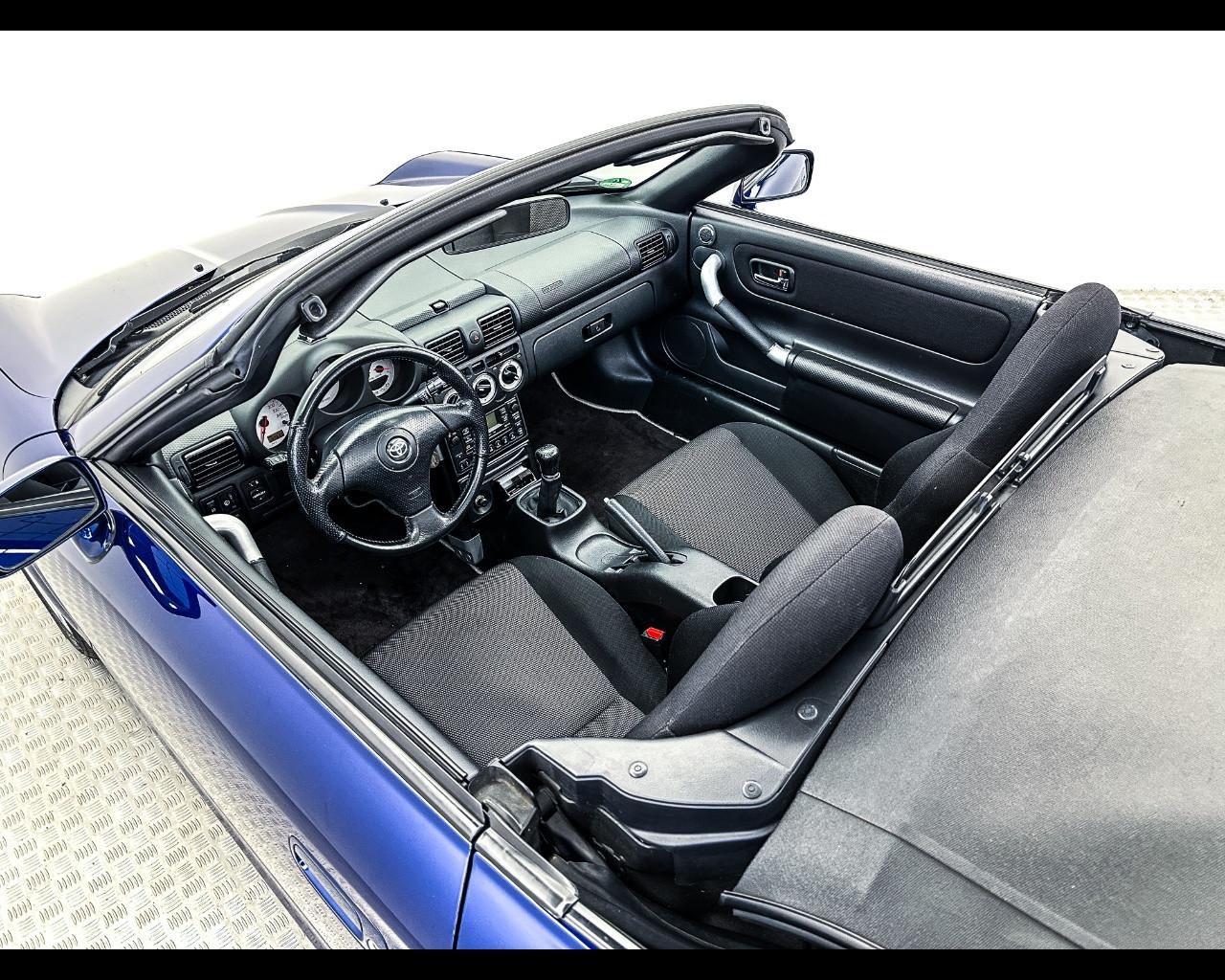 TOYOTA MR2 (99-06) - MR2 1.8i 16V