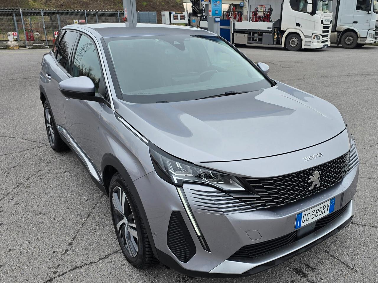 Peugeot 3008 BlueHDi 130 S&S EAT8 Allure