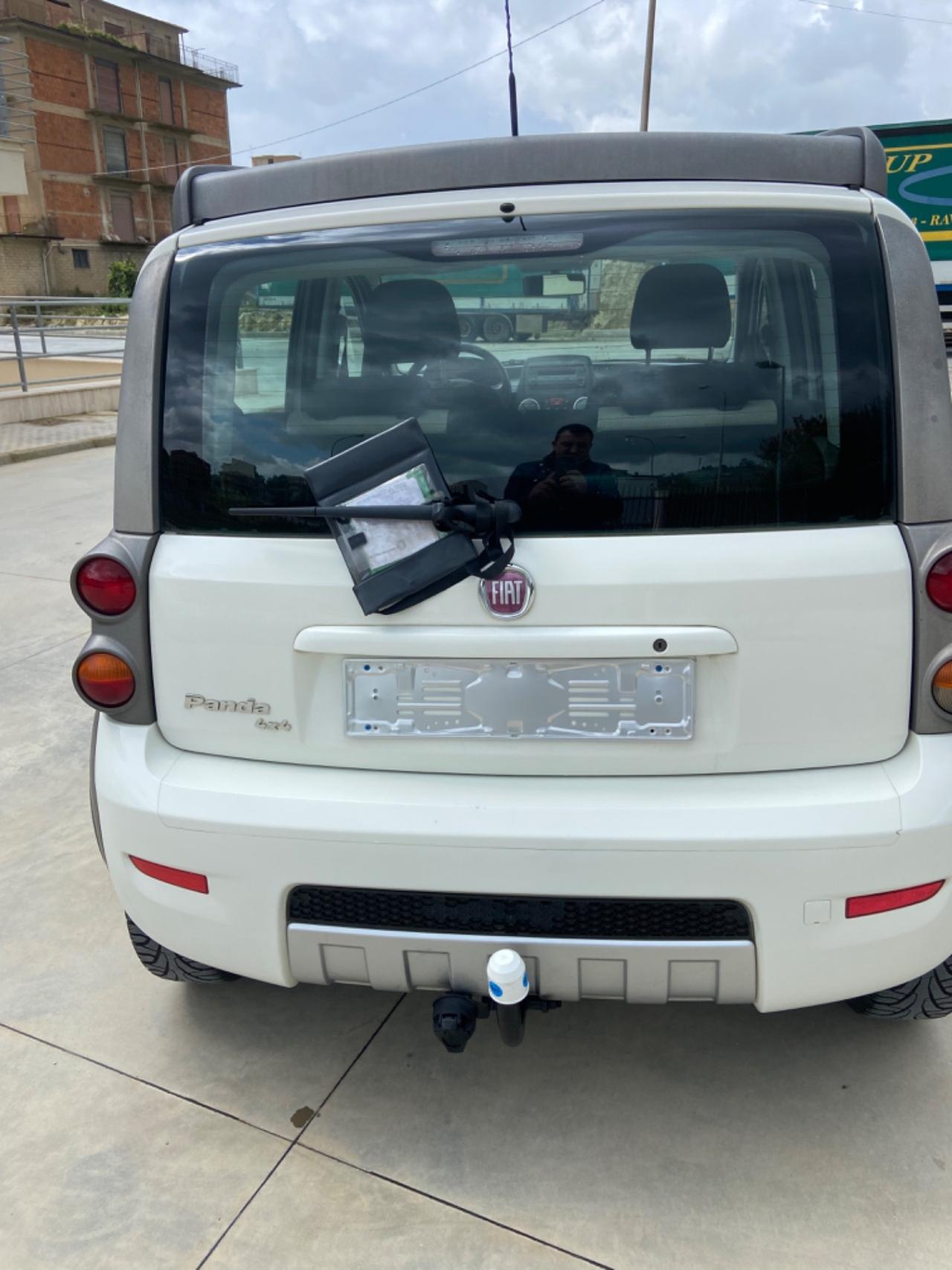 Fiat Panda 4x4 cross 1.3 MTJ 75cv 2012