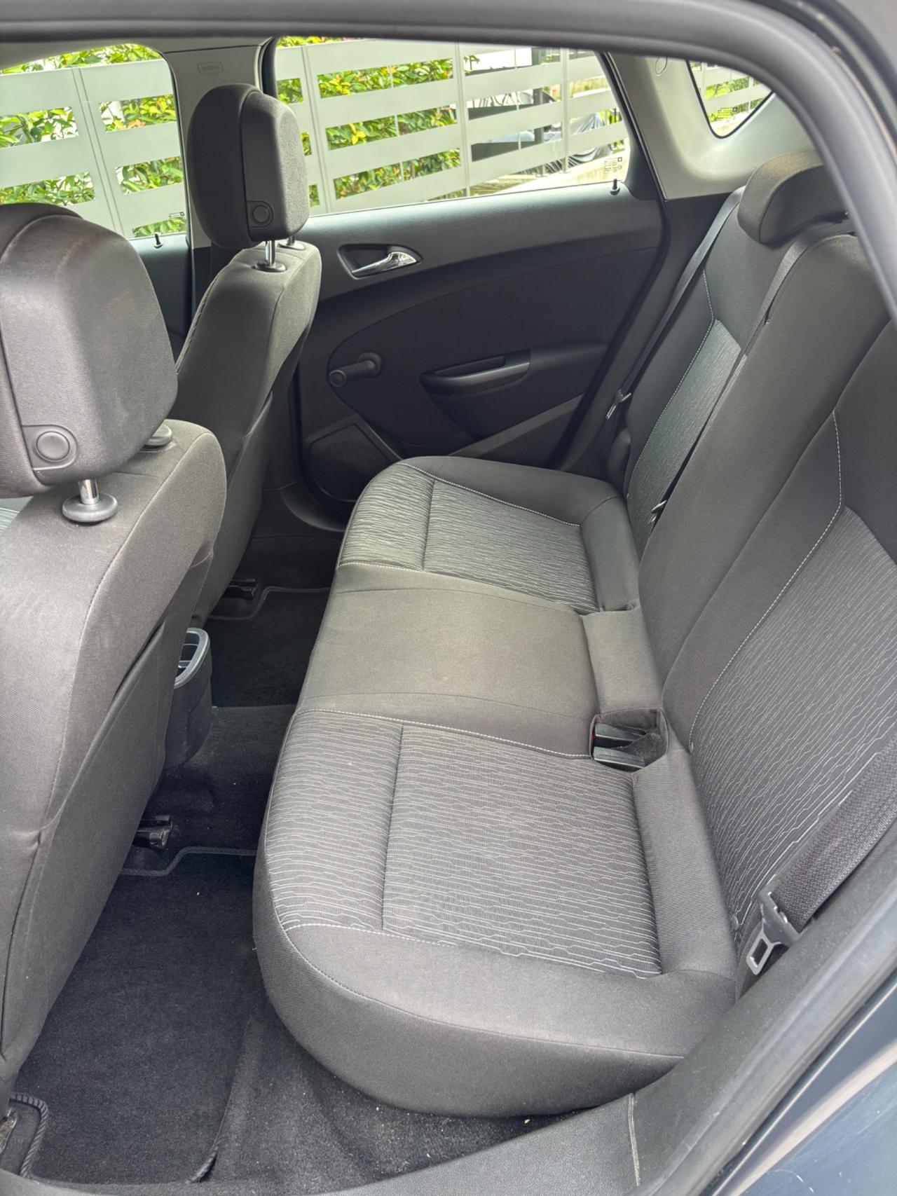 Opel Astra 1.4 Benzina