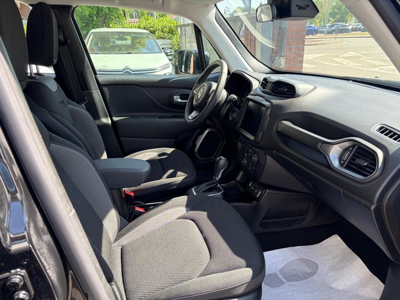 Jeep Renegade 1.5 Turbo T4 MHEV Limited