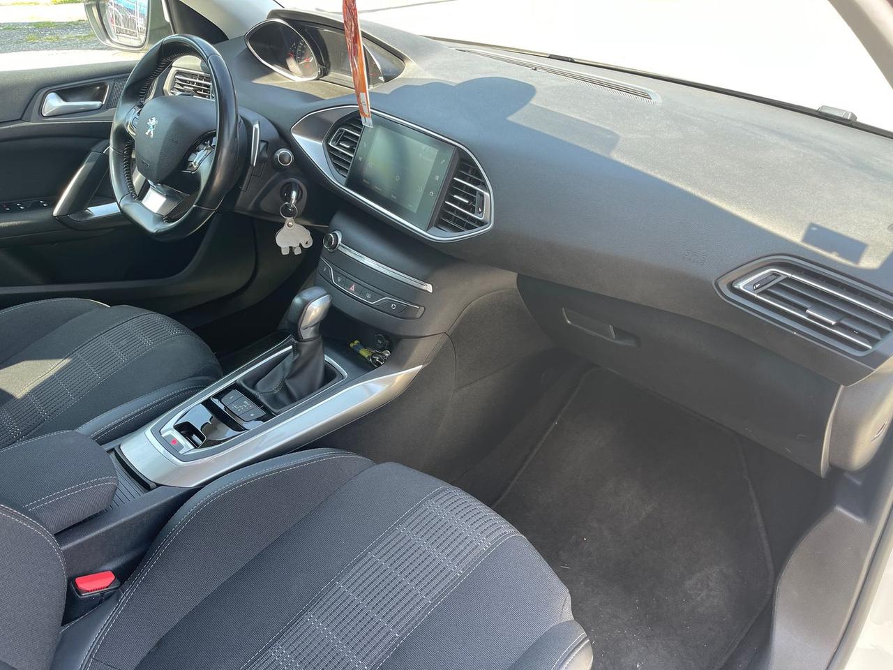 Peugeot 308 Allure 1.5 Blue HDI 130 * PROMO #11040