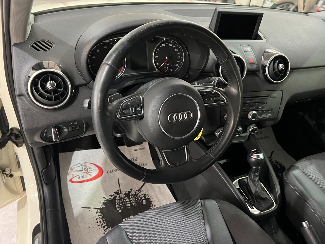 Audi A1 SPB 1.4 122 CV S tronic Ambition 2012