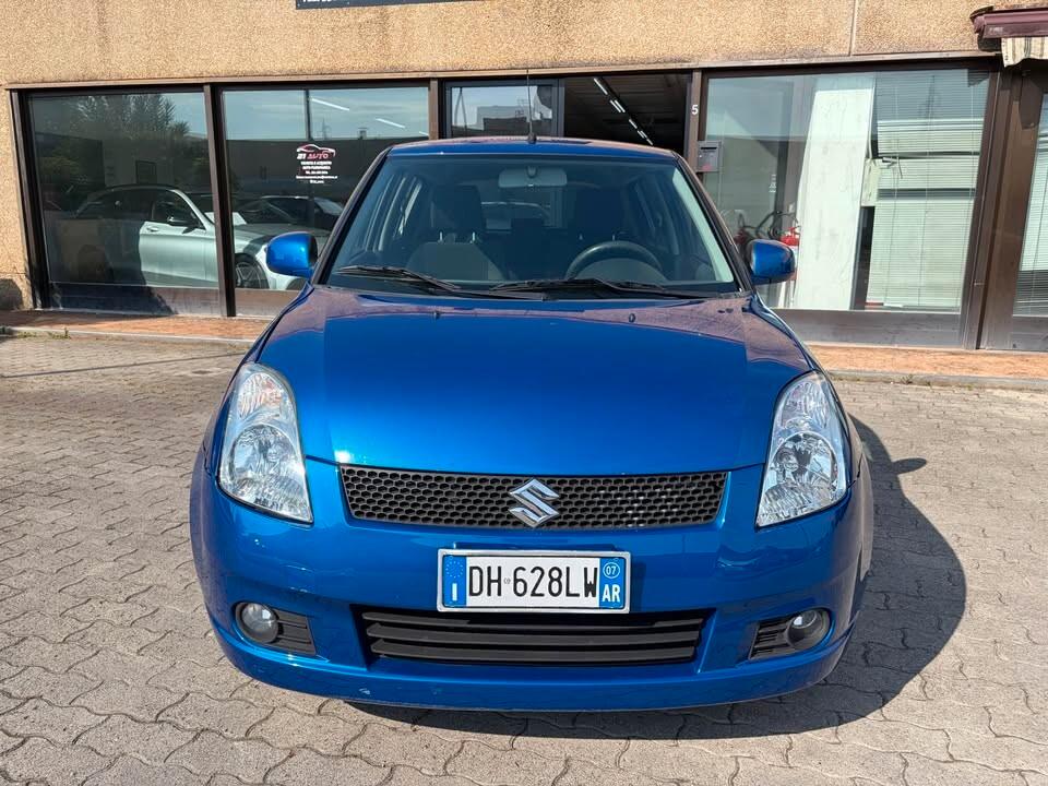Suzuki Swift 1.3 DDiS 5p. GLX