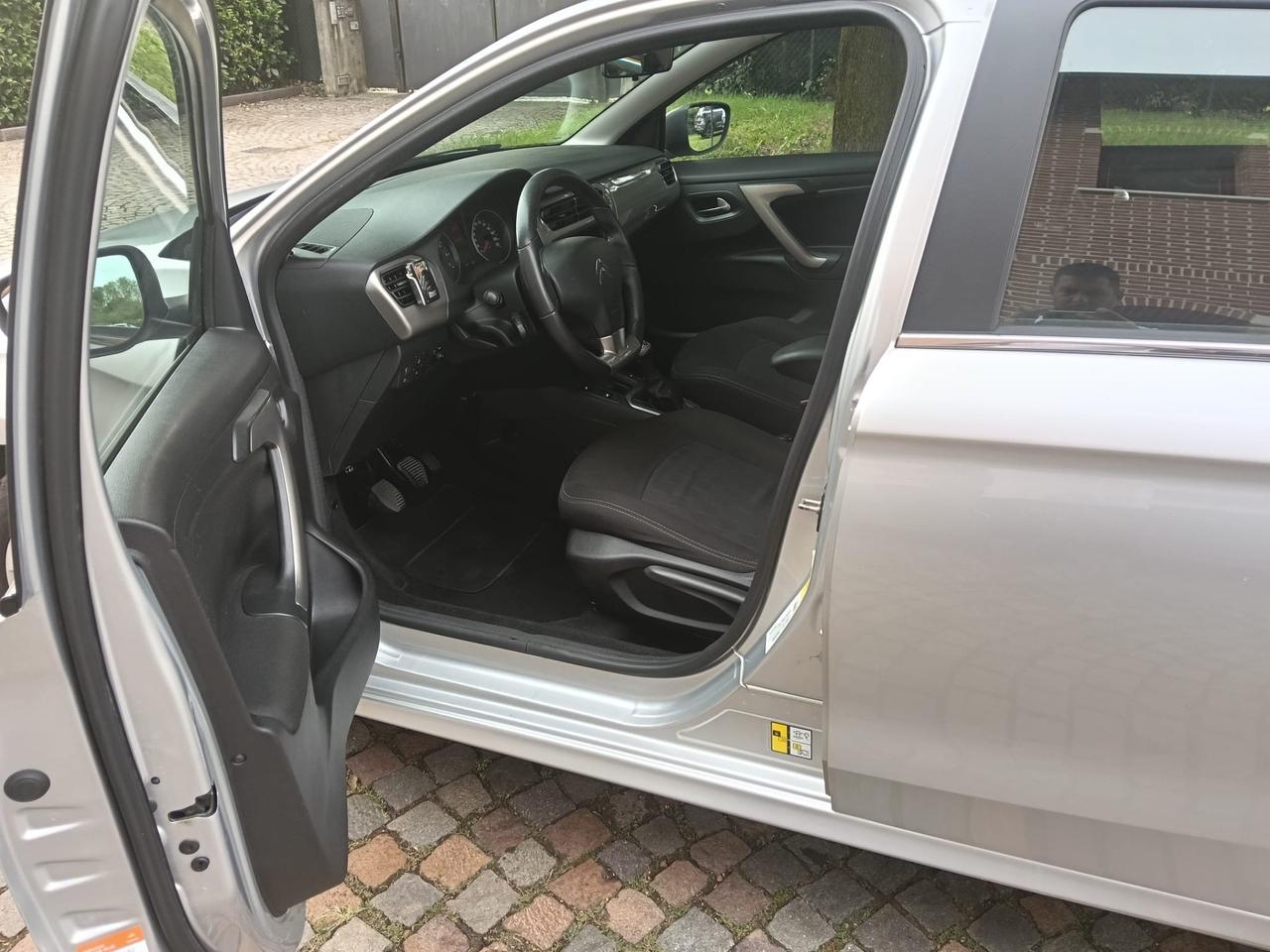 Citroen C-Elysee BlueHDi 100 Exclusive