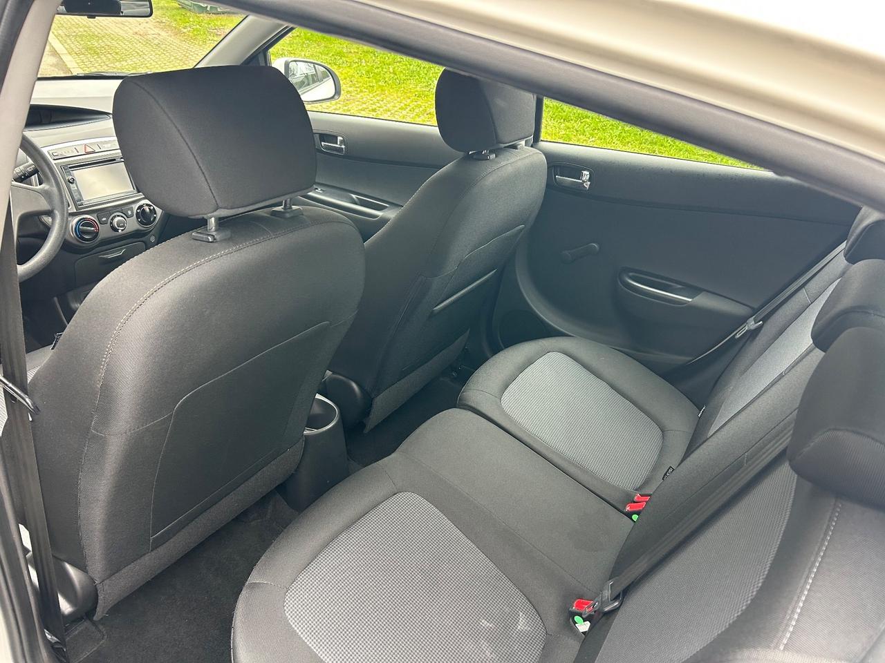 Hyundai i20 1.2 5p. BlueDrive GPL Sound Edition