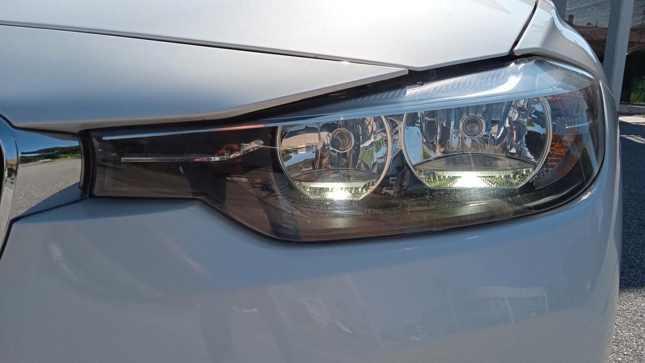 Bmw 318 318d Touring Business Advantage aut.