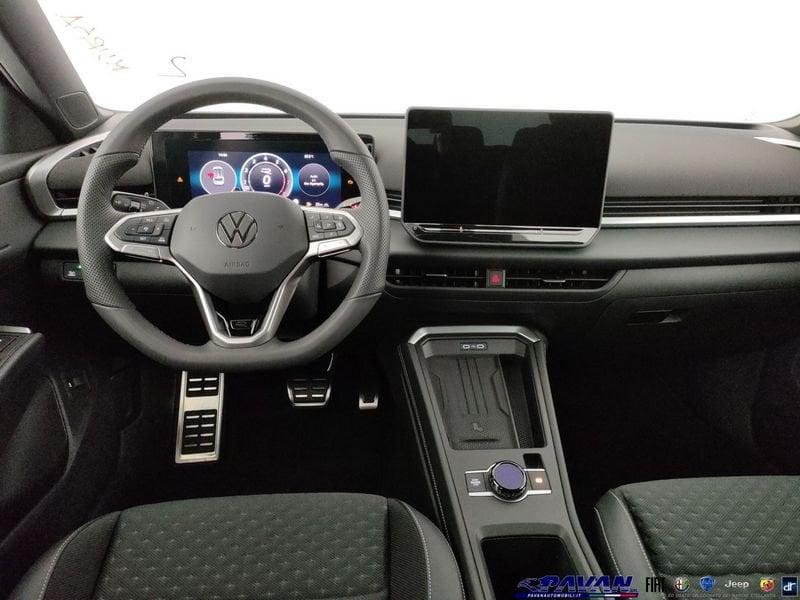 Volkswagen T-Roc 1.5 eTSI ACT 150 CV DSG R-Line (Parking Pack)