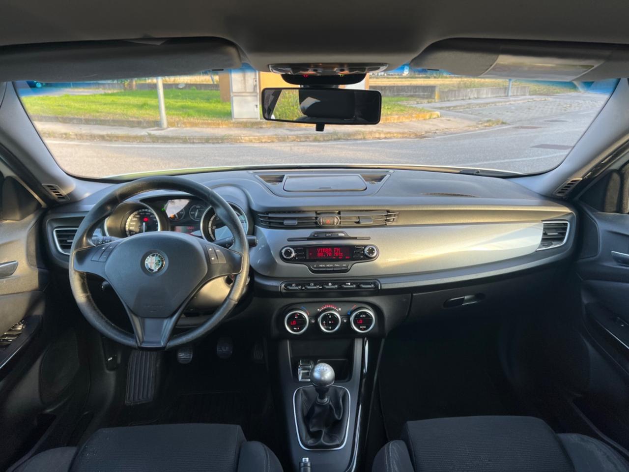 Alfa Romeo Giulietta 1.6 JTDm-2 105 CV Exclusive
