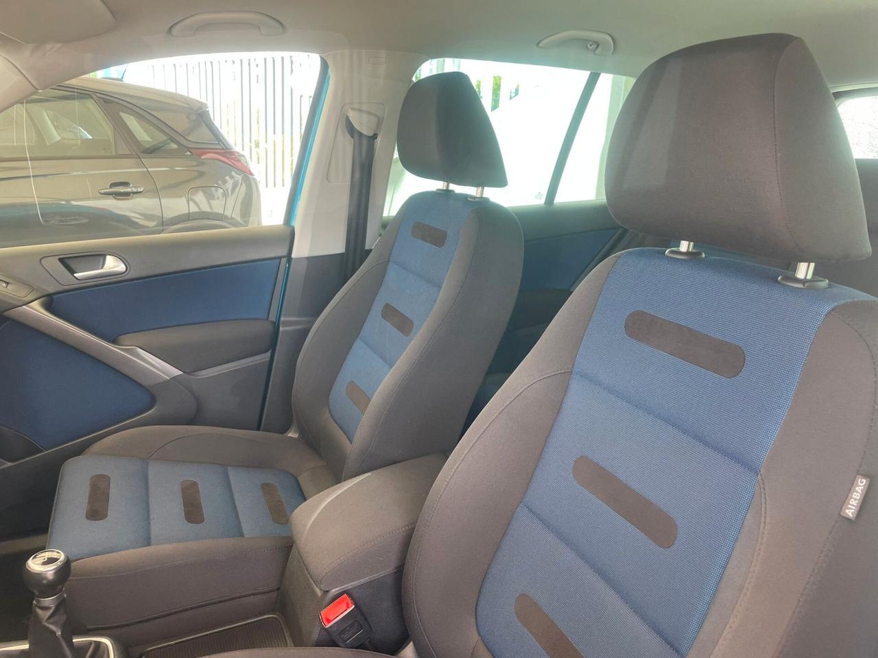 Volkswagen Tiguan 2.0 16V TDI DPF Sport & Style (18°)