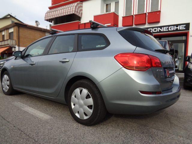 OPEL Astra 1.4 Turbo 140CV Sports Tourer GPL Tech Cosmo