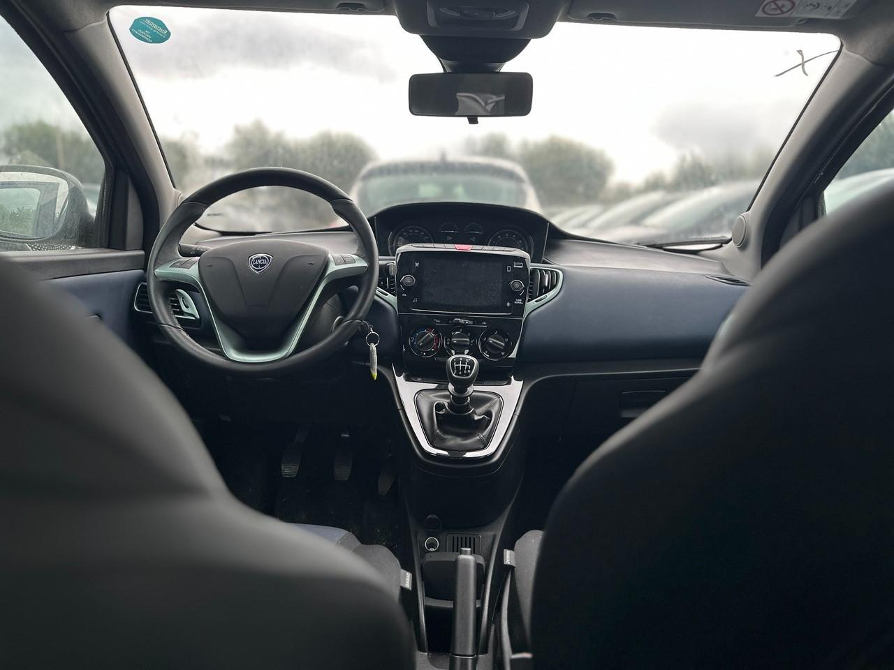 LANCIA Ypsilon III 2021 - Ypsilon 1.0 firefly hybrid Platino s&s 70cv