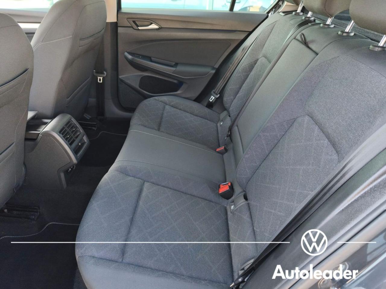 Volkswagen Golf 1.5 TGI DSG Life