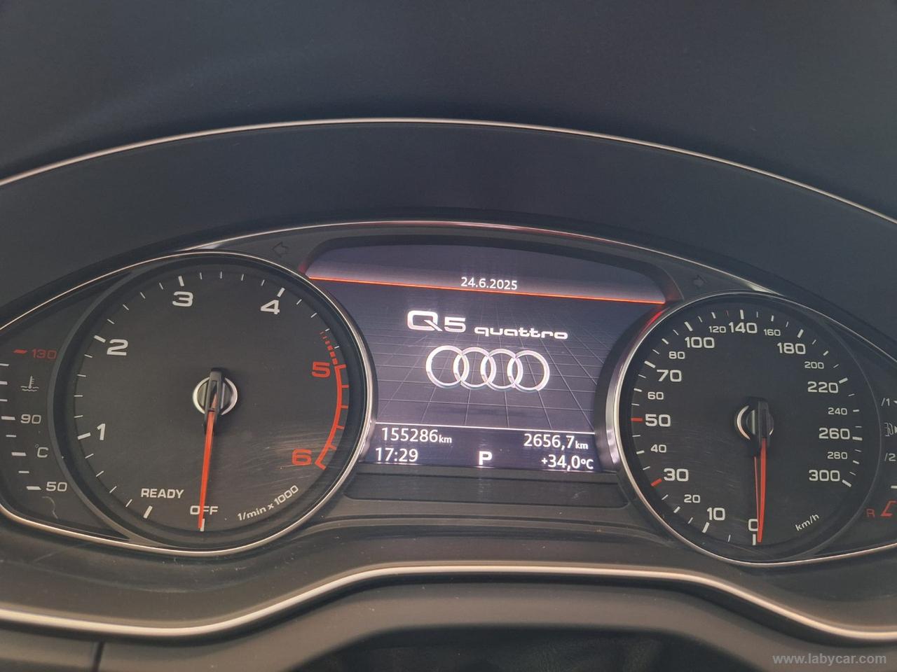 AUDI Q5 2.0 TDI quattro S tronic Business