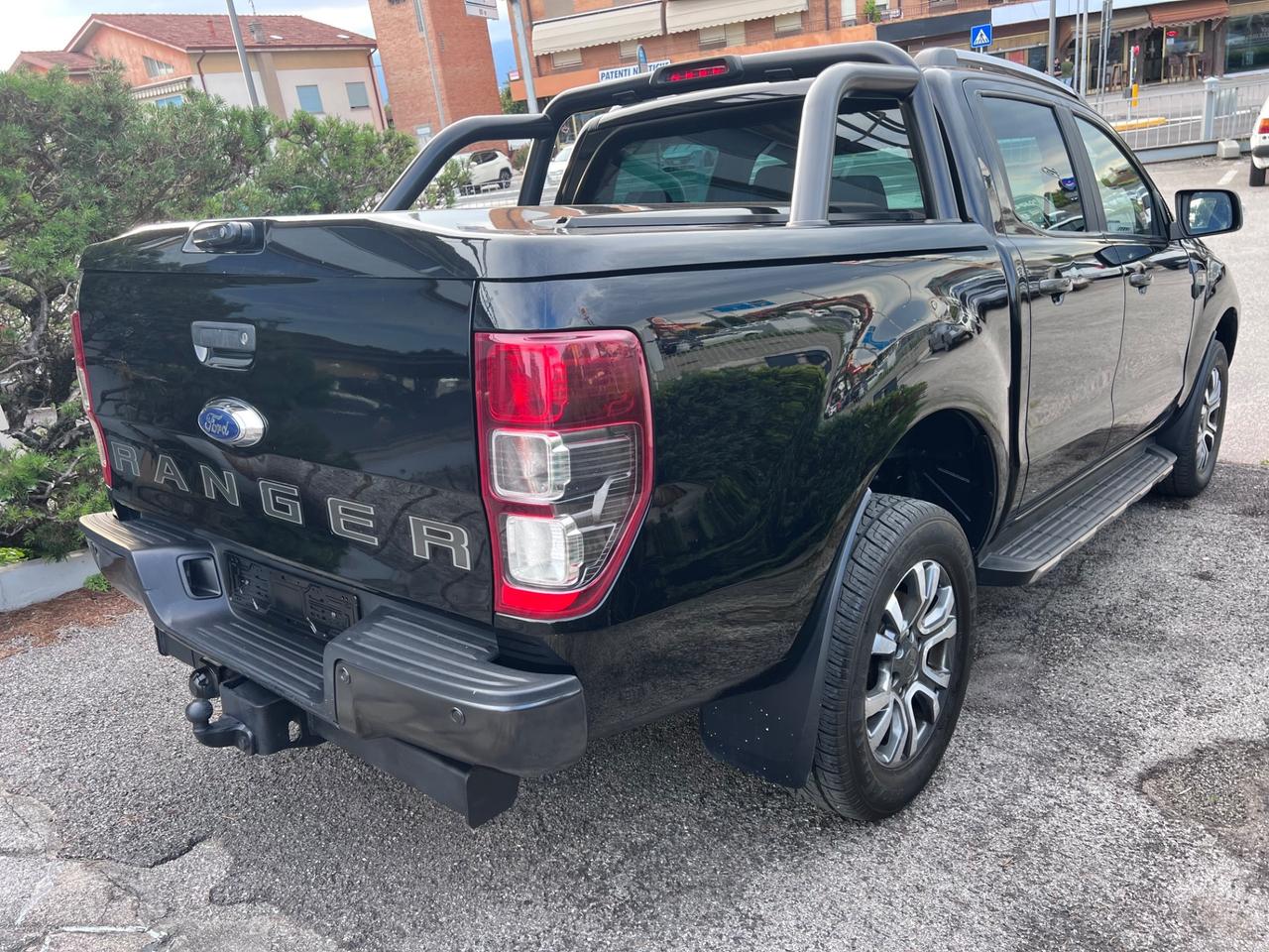 Ford Ranger 2.0 TDCi aut. 213CV DC Wildtrak 5 posti Restyling