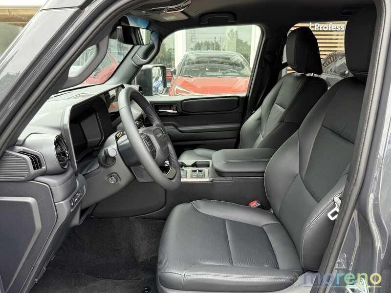 Toyota Land Cruiser 2.8 d-4d Adventure awd auto