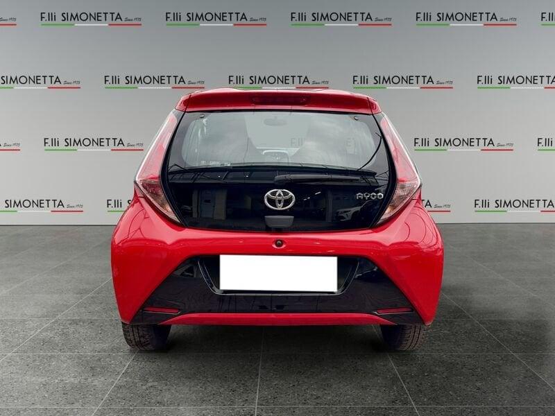 Toyota Aygo 5p 1.0 x-play my15
