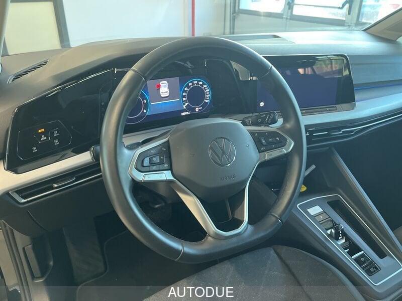 Volkswagen Golf 8 2.0 TDI SCR LIFE DSG 115 CV