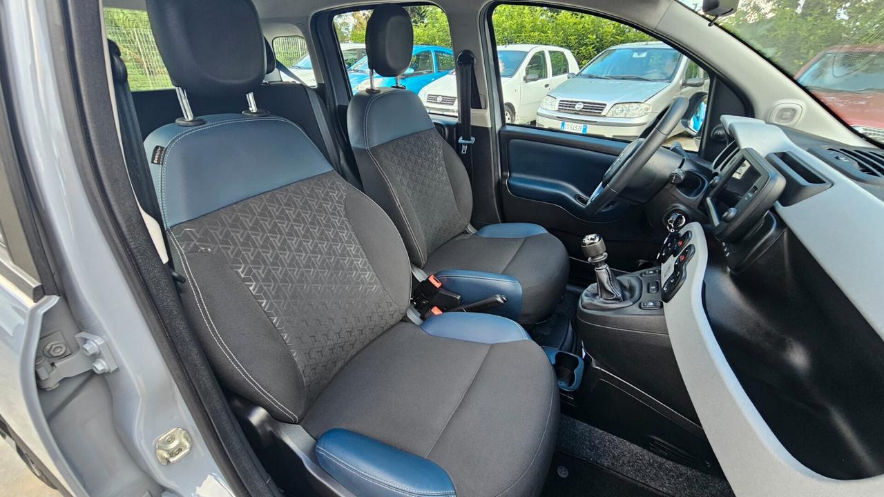 Fiat Panda 1.0 FireFly S&S Hybrid City Cross