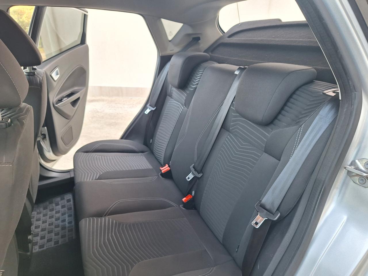 Ford Fiesta 1.5 TDCi 75CV 5 p NAVI Titanium