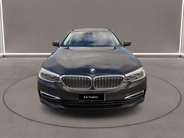 BMW 525 Serie 5(G30/31/F90) - d Touring Luxury