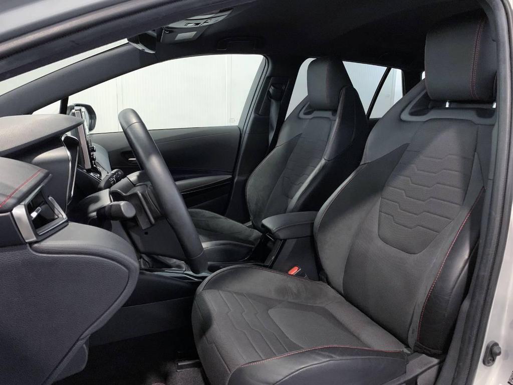 Toyota Corolla Touring Sports 2.0 Hybrid Lounge CVT