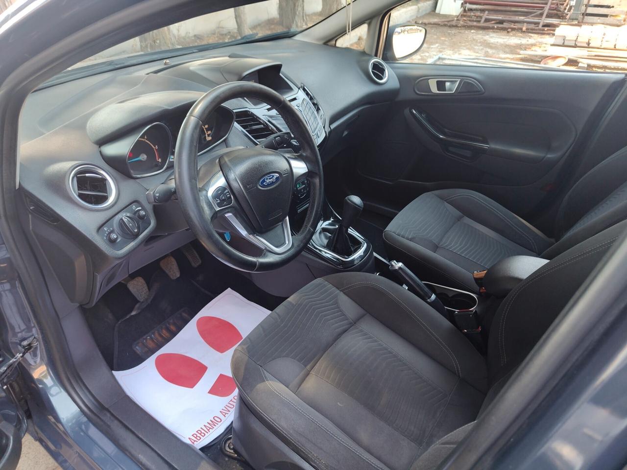Ford Fiesta 1.5 TDCi 75CV 5 porte Titanium