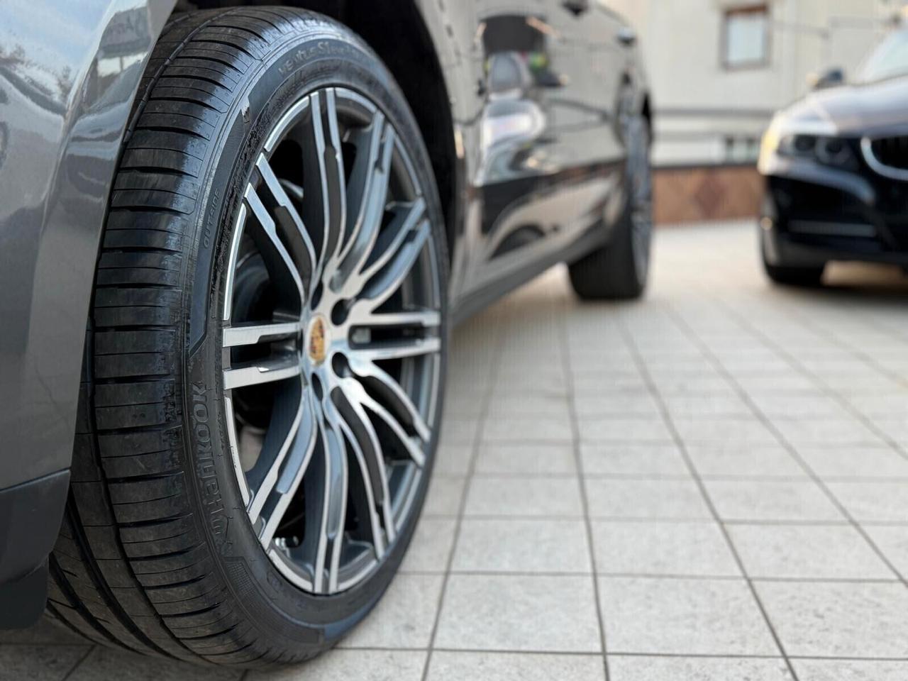 Porsche Macan S Diesel 3.0 V6 258 CV AUTOMATICO PDK - TETTO - NAVI - PELLE