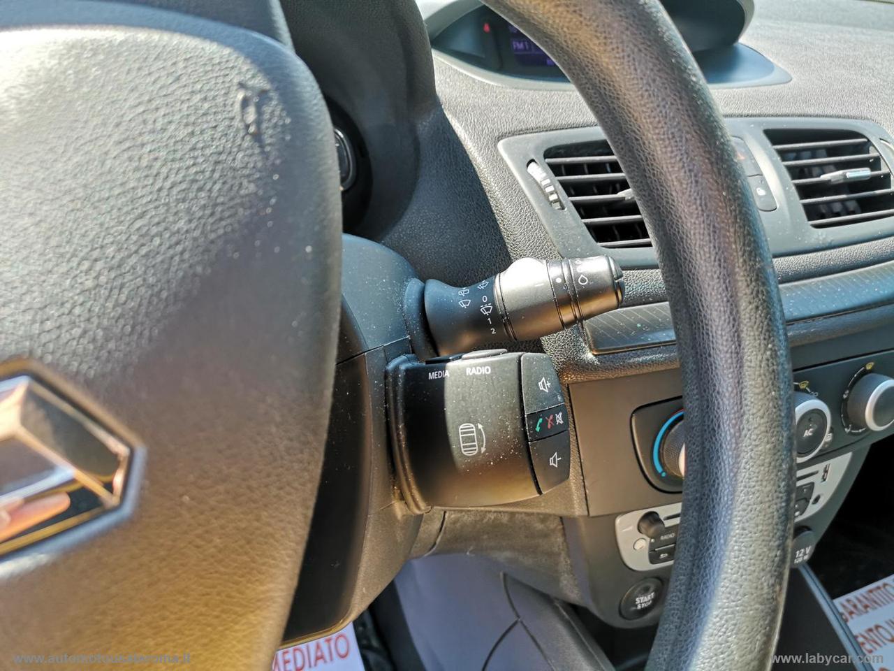 RENAULT Mégane 1.5 dCi RATE AUTO MOTO SCOOTER