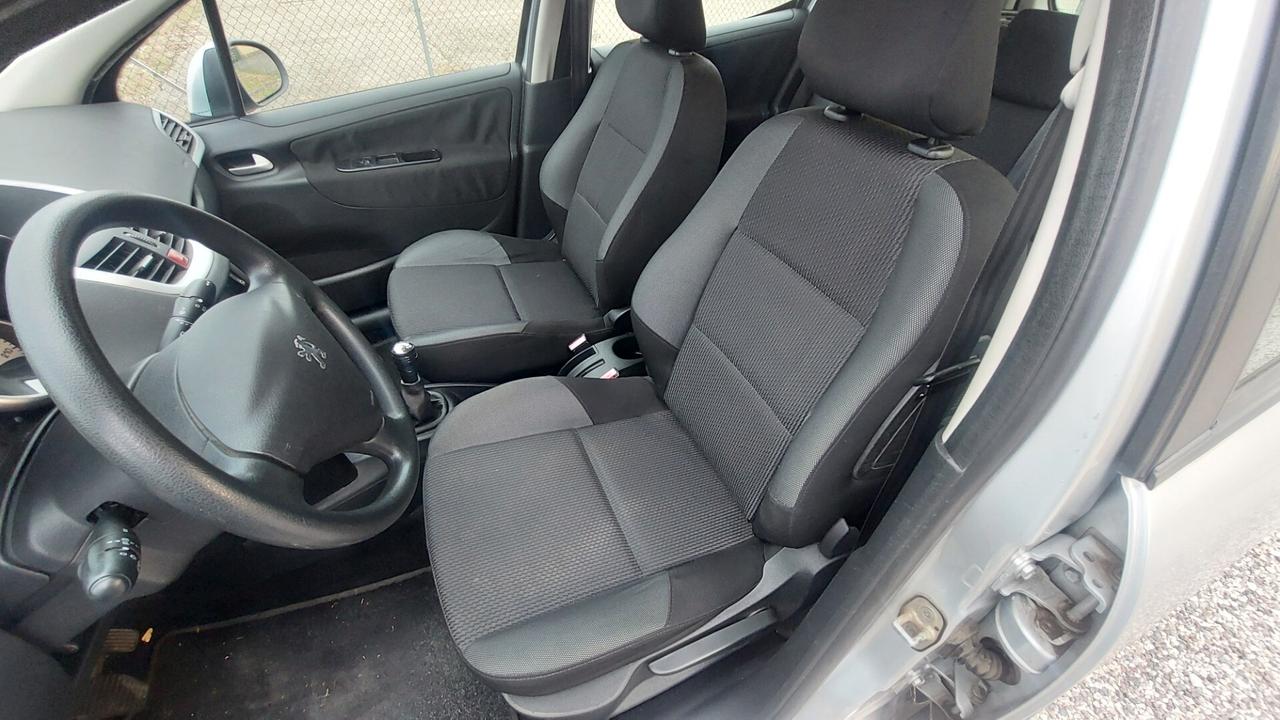 Peugeot 207 1.4 8V 75CV SW X Line ECO GPL