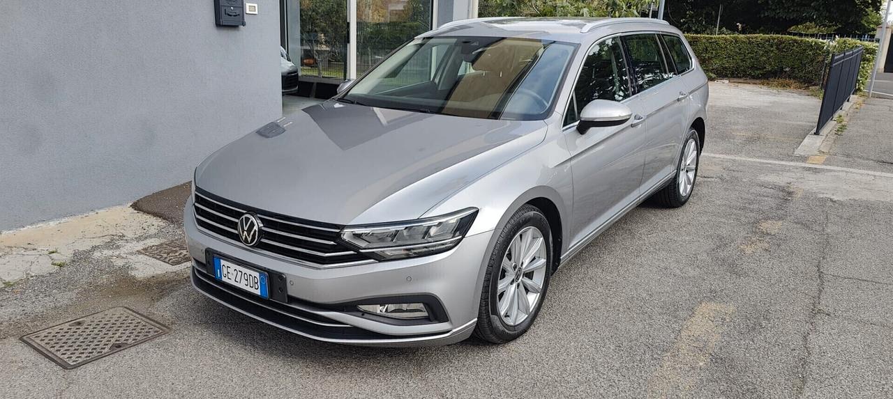 Volkswagen Passat Variant 2.0 TDI SCR 122 CV EVO DSG Business