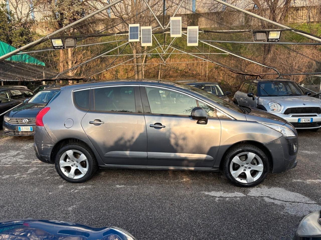 Peugeot 3008 2.0 HDi 150CV Business