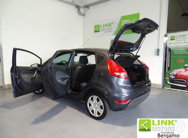 FORD Fiesta 1.2 82 CV 5 porte Titanium -NEOPATENTATI