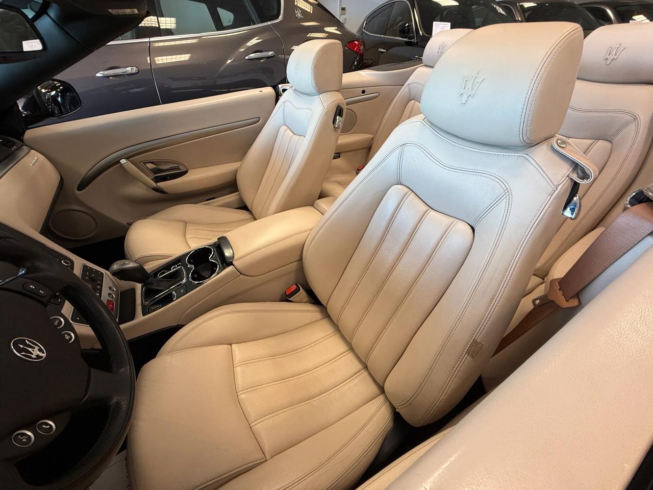 Maserati GranCabrio 4.7 V8