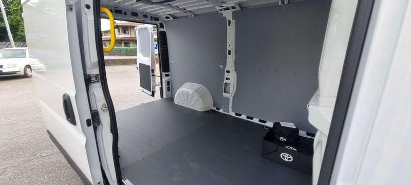 Toyota Proace Max 33 2.2 BlueHDi 120CV L2-H1 Furgone