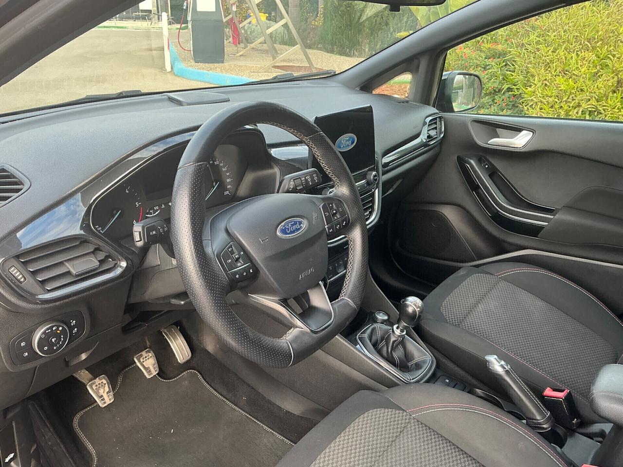 Ford Fiesta 1.5 TDCi 5 porte ST-Line