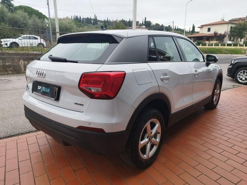 Audi Q2 35 TDI quattro S tronic Business